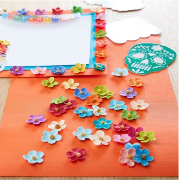 Recollections Bright Multicolored Mini Paper Flower Embellishments - Picture 2 of 3